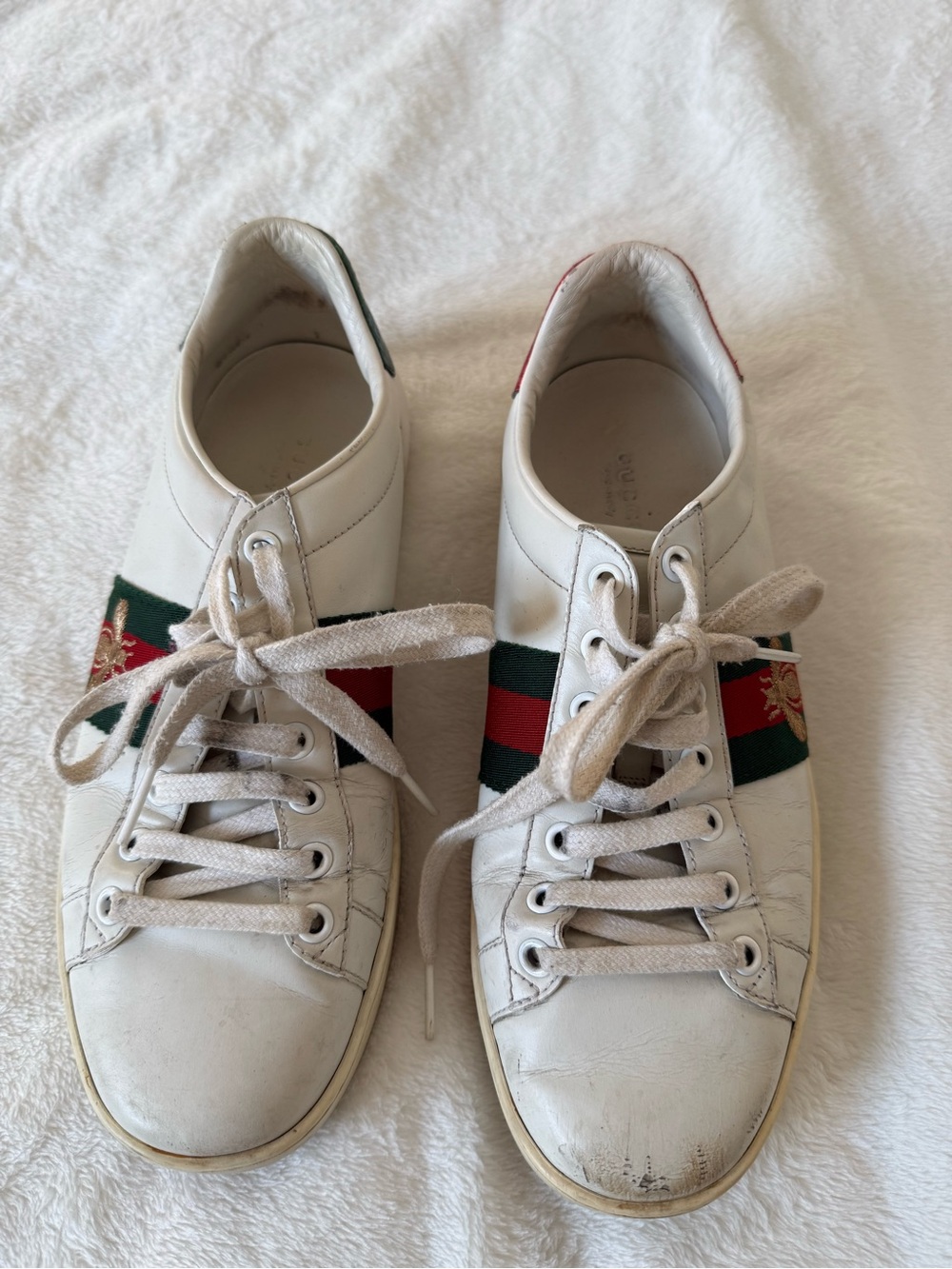 White Leather Sneakers with Green & Red Web Stripe